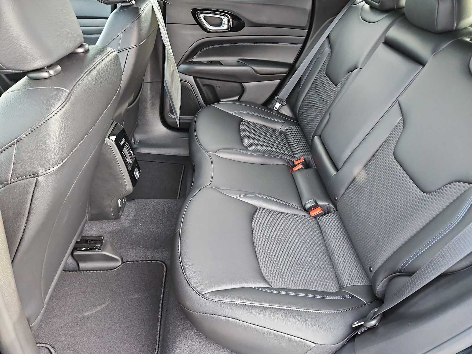 Thumbnail: 2026 Jeep Compass - 19