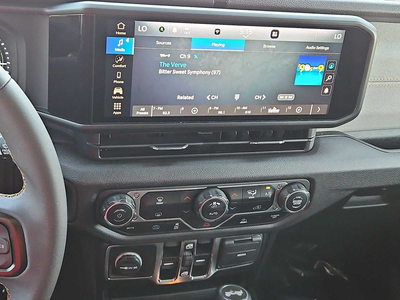 Thumbnail: 2024 Jeep Wrangler - 26