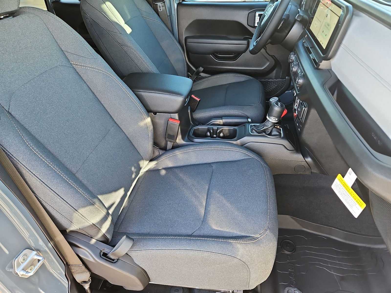 Thumbnail: 2026 Jeep Wrangler - 20