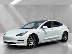 2018 Tesla Model 3 Long Range Battery Sedan