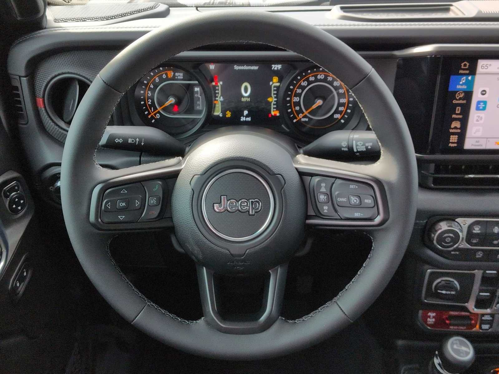 Thumbnail: 2026 Jeep Gladiator - 23