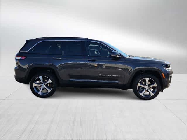 Thumbnail: 2026 Jeep Grand Cherokee - 9