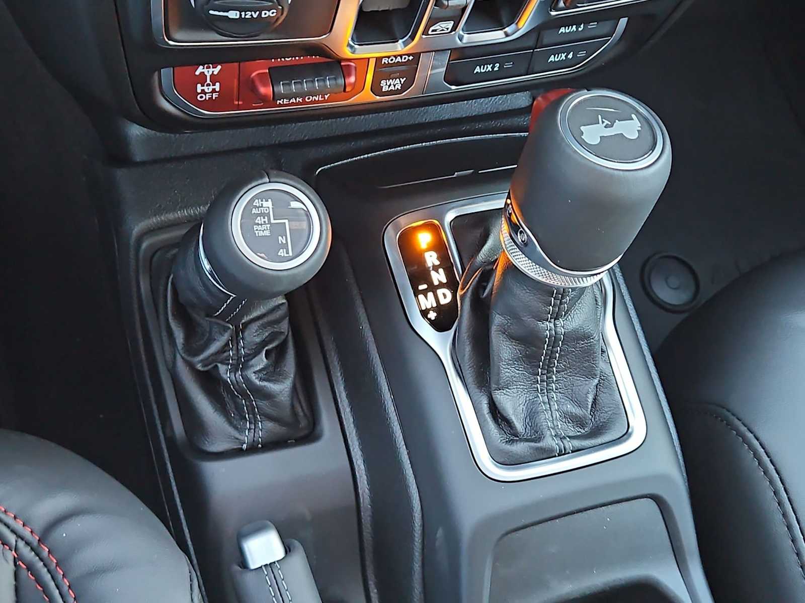 Thumbnail: 2026 Jeep Wrangler - 32