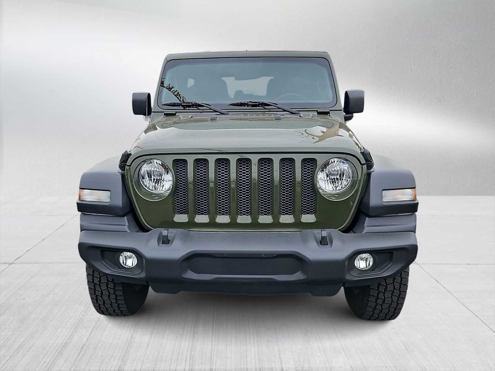 2020 Jeep Wrangler Unlimited Sport photo 3