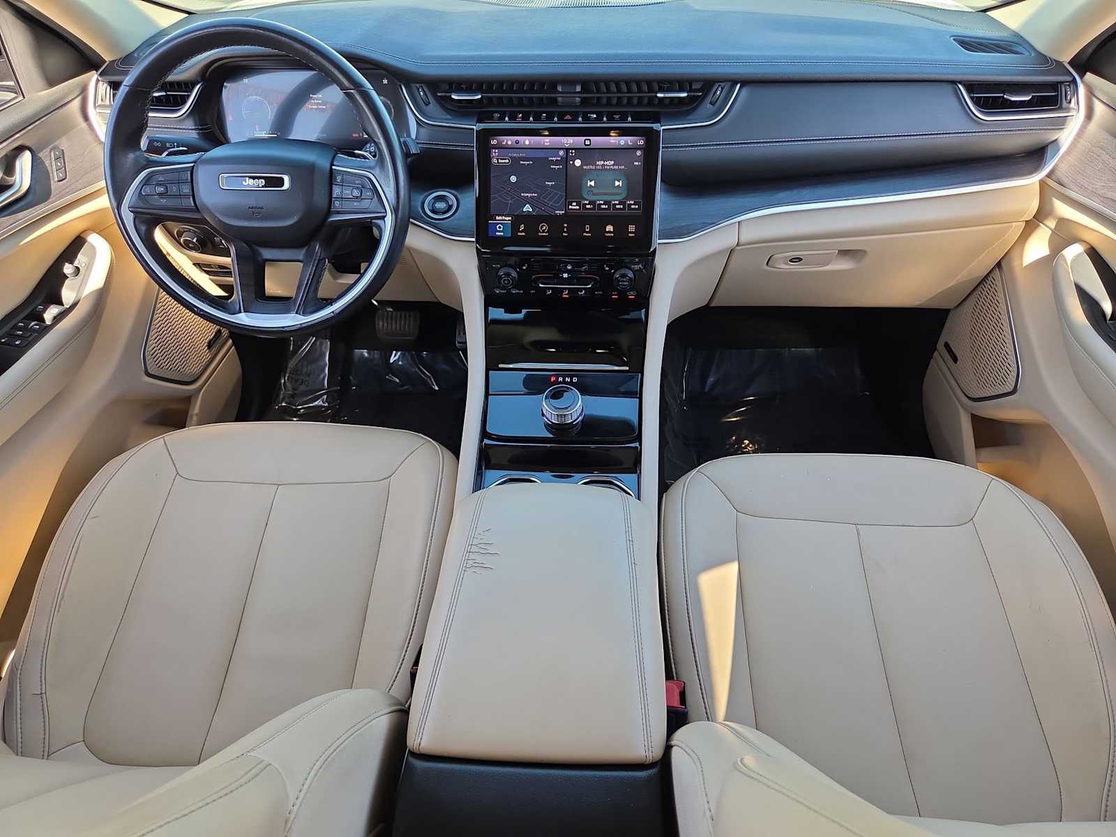 Thumbnail: 2021 Jeep Grand Cherokee L - 16