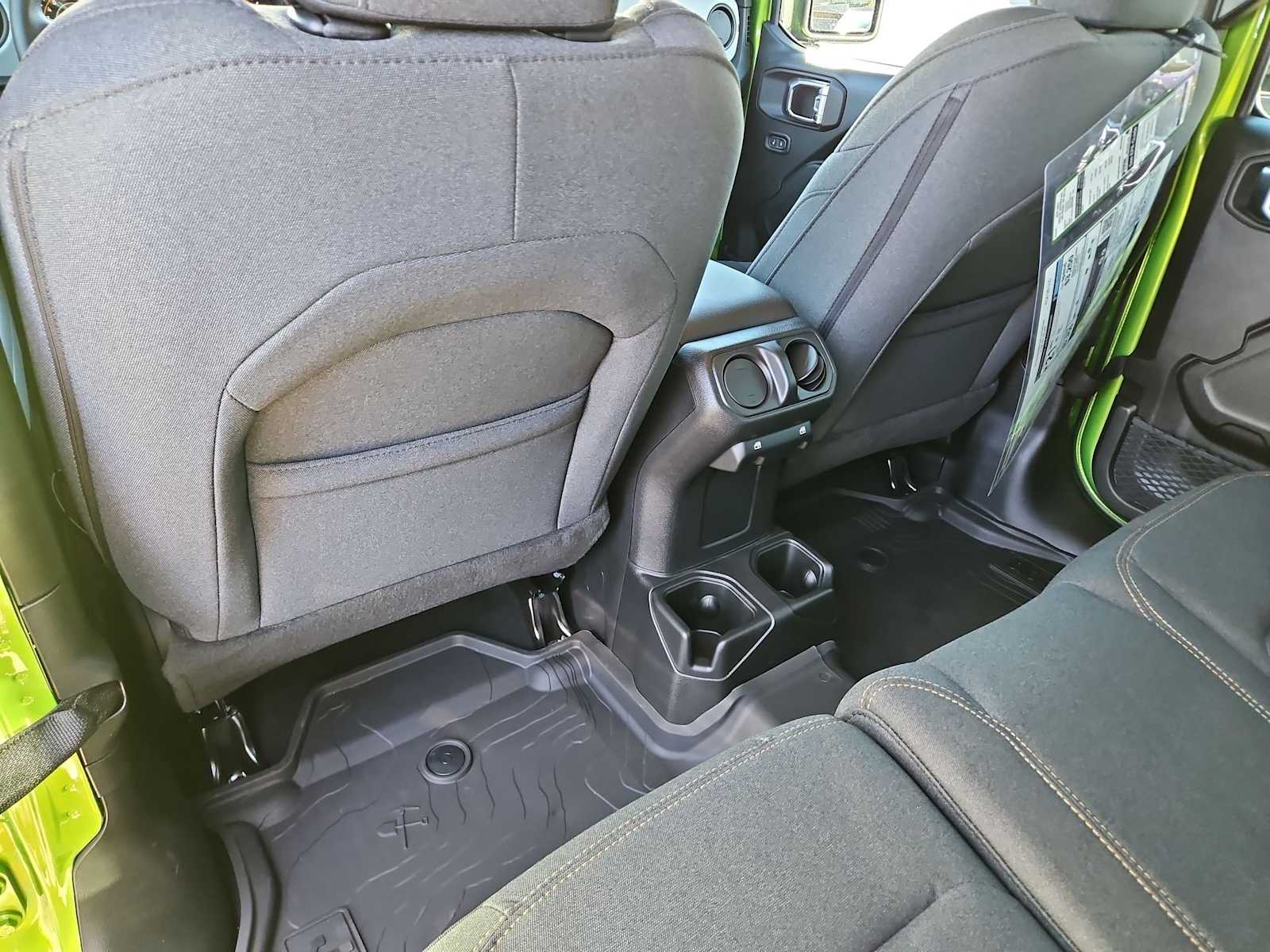 Thumbnail: 2026 Jeep Wrangler - 17