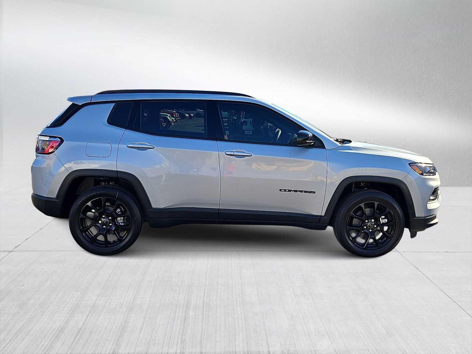 Thumbnail: 2026 Jeep Compass - 9