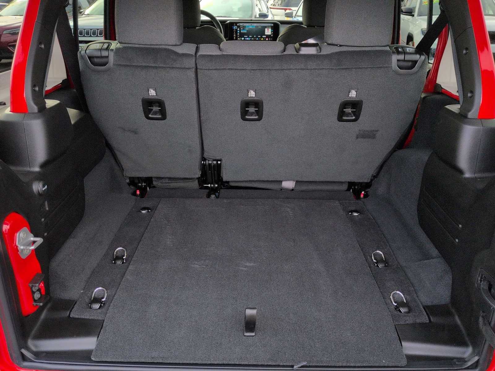 2026 Jeep Wrangler 4-Door Willys - Photo 33