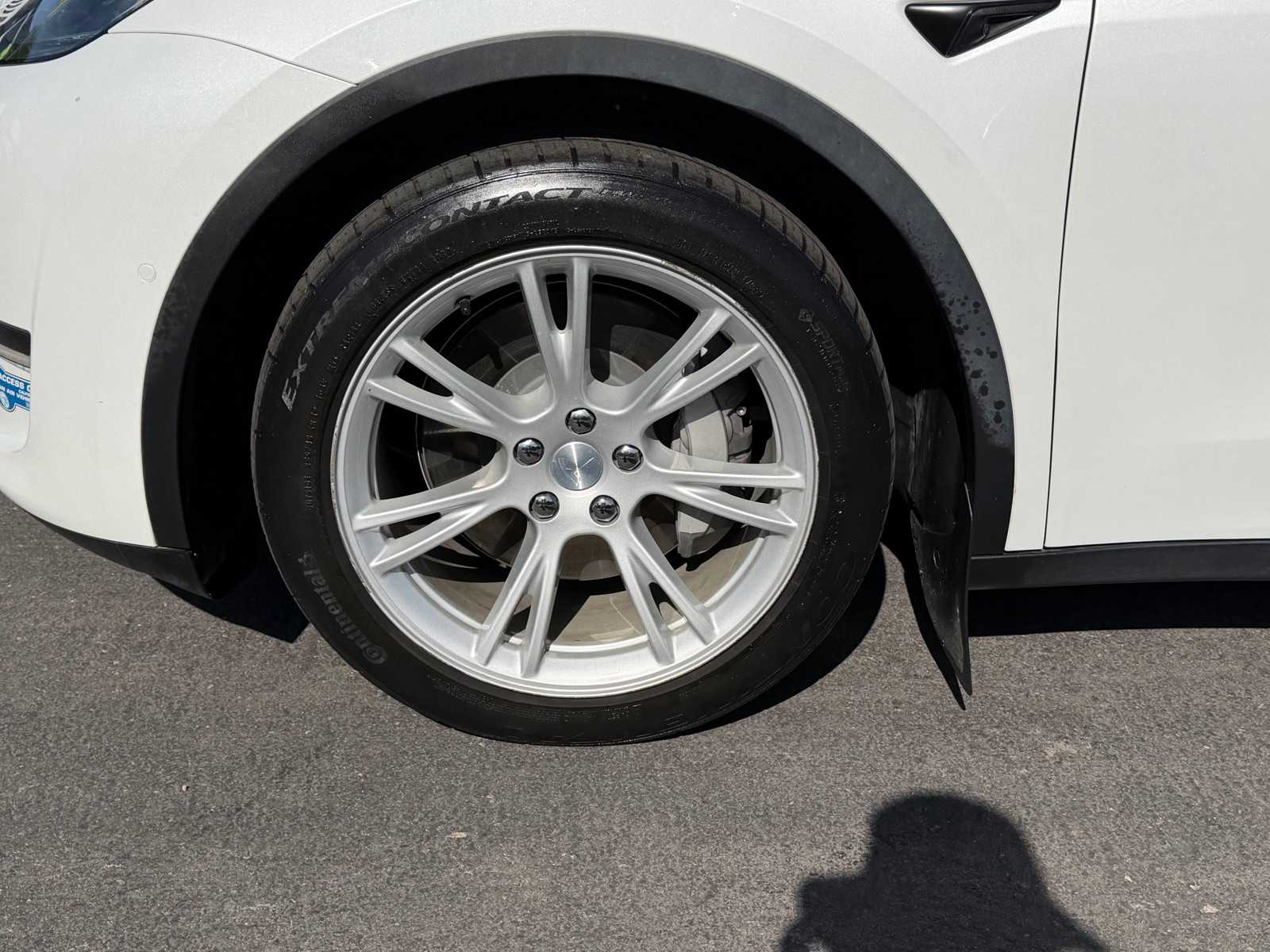 Thumbnail: 2021 Tesla Model Y - 45