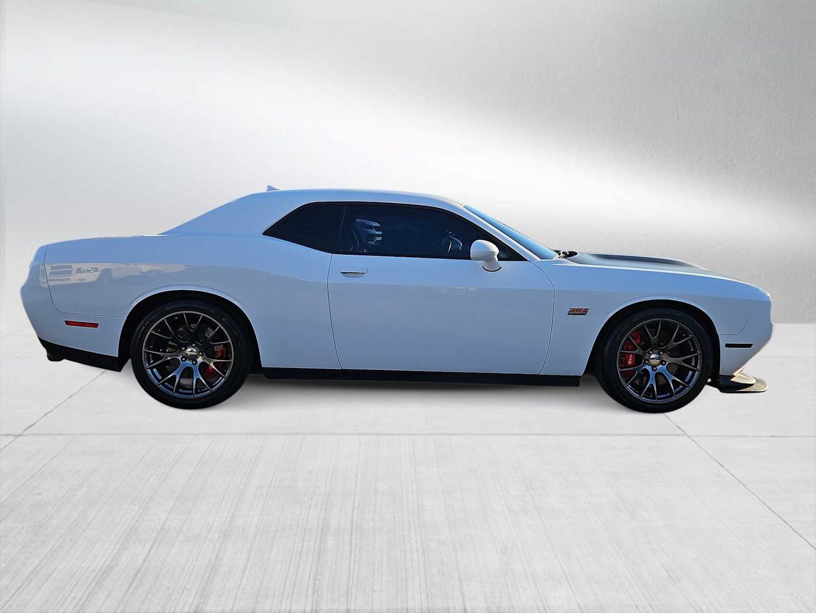 Thumbnail: 2016 Dodge Challenger - 9