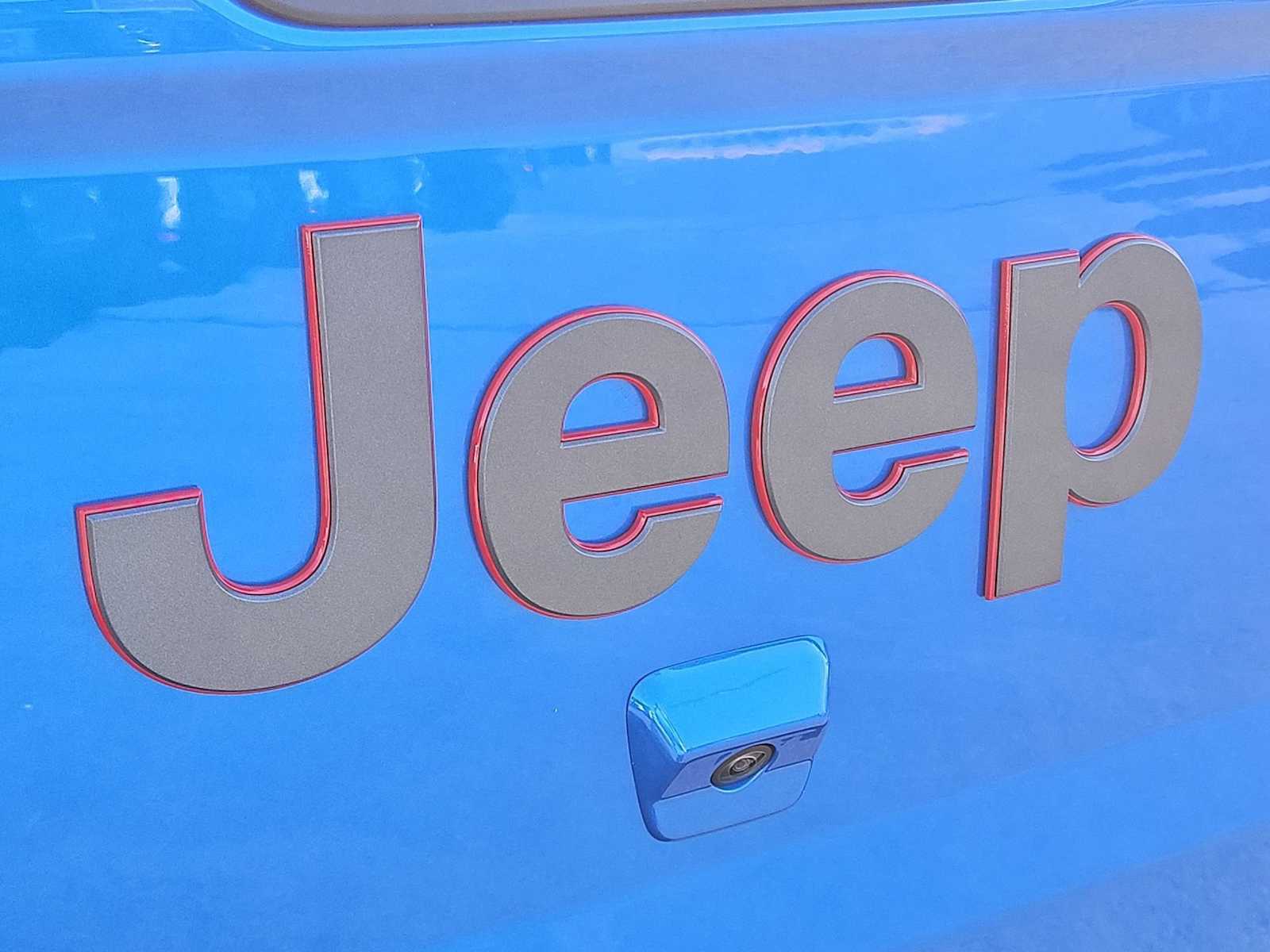 Thumbnail: 2025 Jeep Gladiator - 11