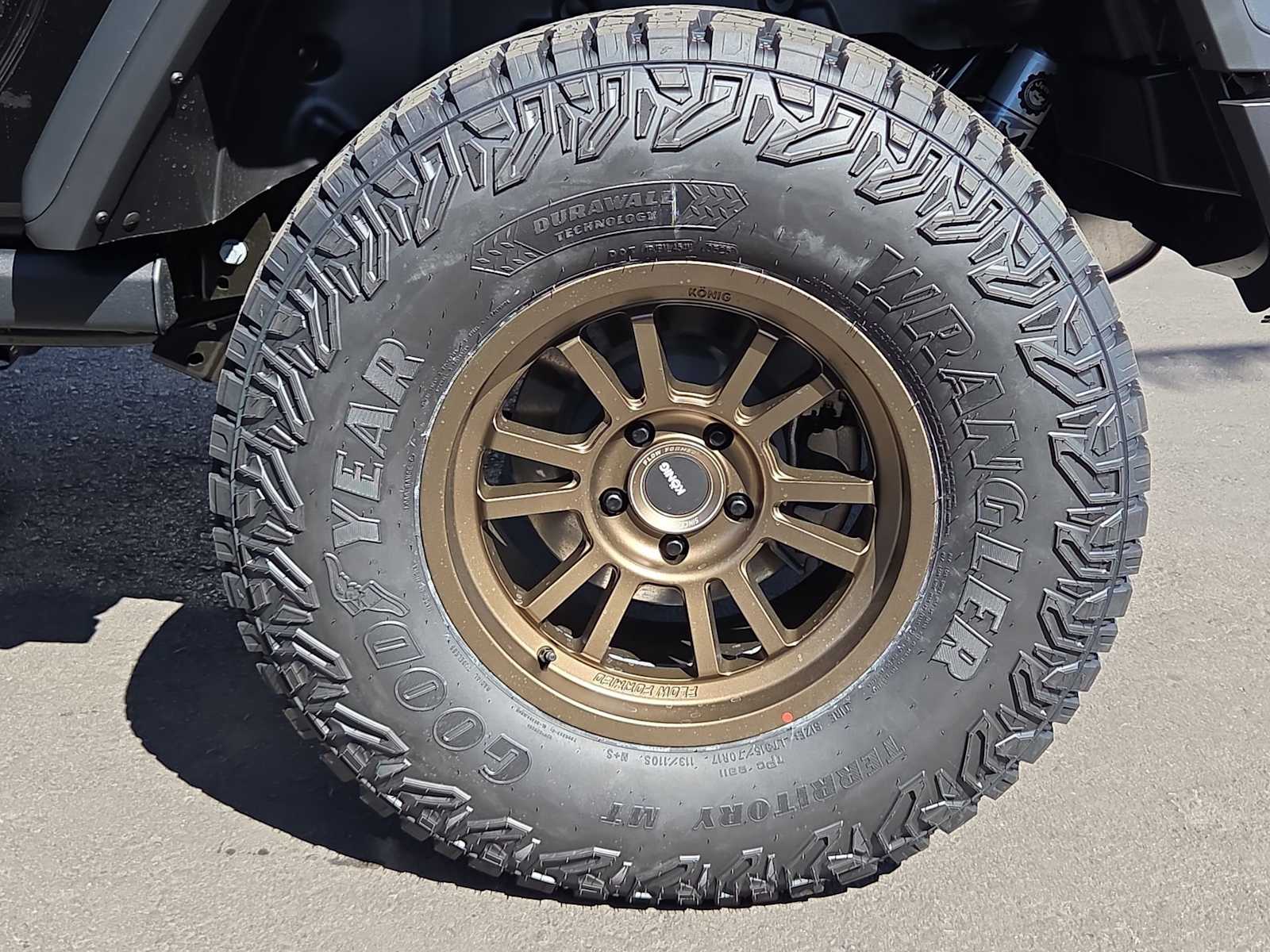 Thumbnail: 2025 Jeep Wrangler - 15