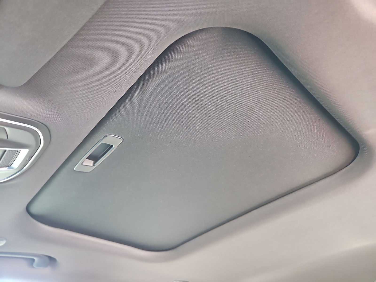 Thumbnail: 2026 Jeep Grand Cherokee - 19