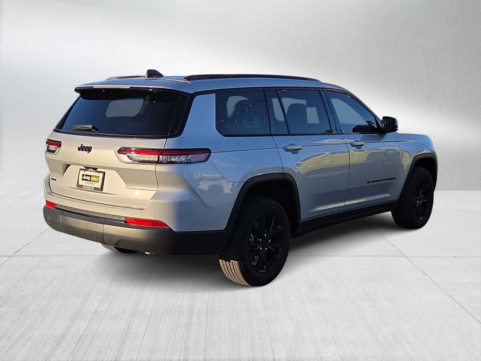 Thumbnail: 2025 Jeep Grand Cherokee L - 7