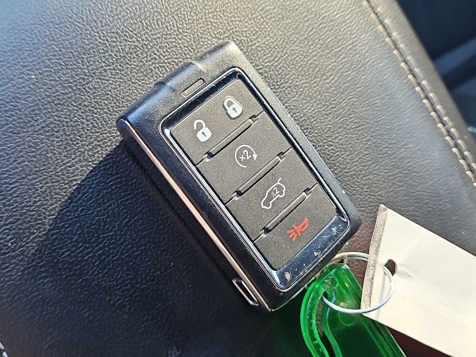 Thumbnail: 2024 Jeep Grand Cherokee - 33