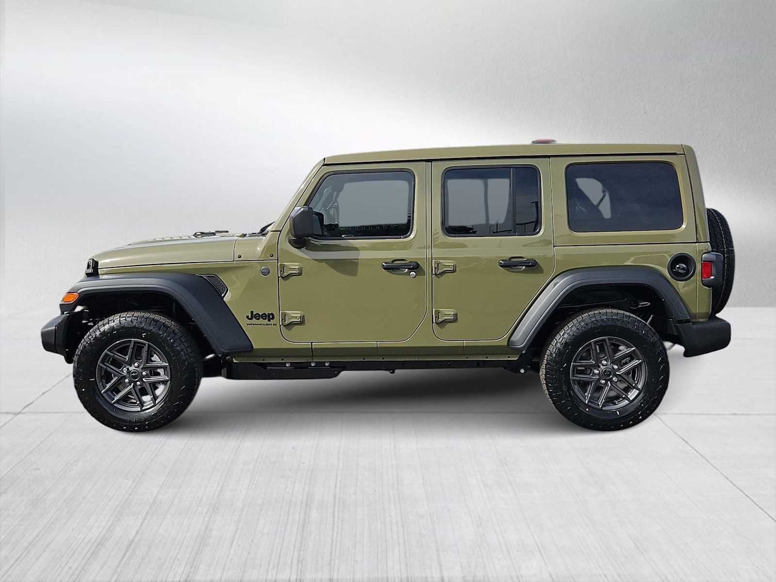 Thumbnail: 2026 Jeep Wrangler - 5