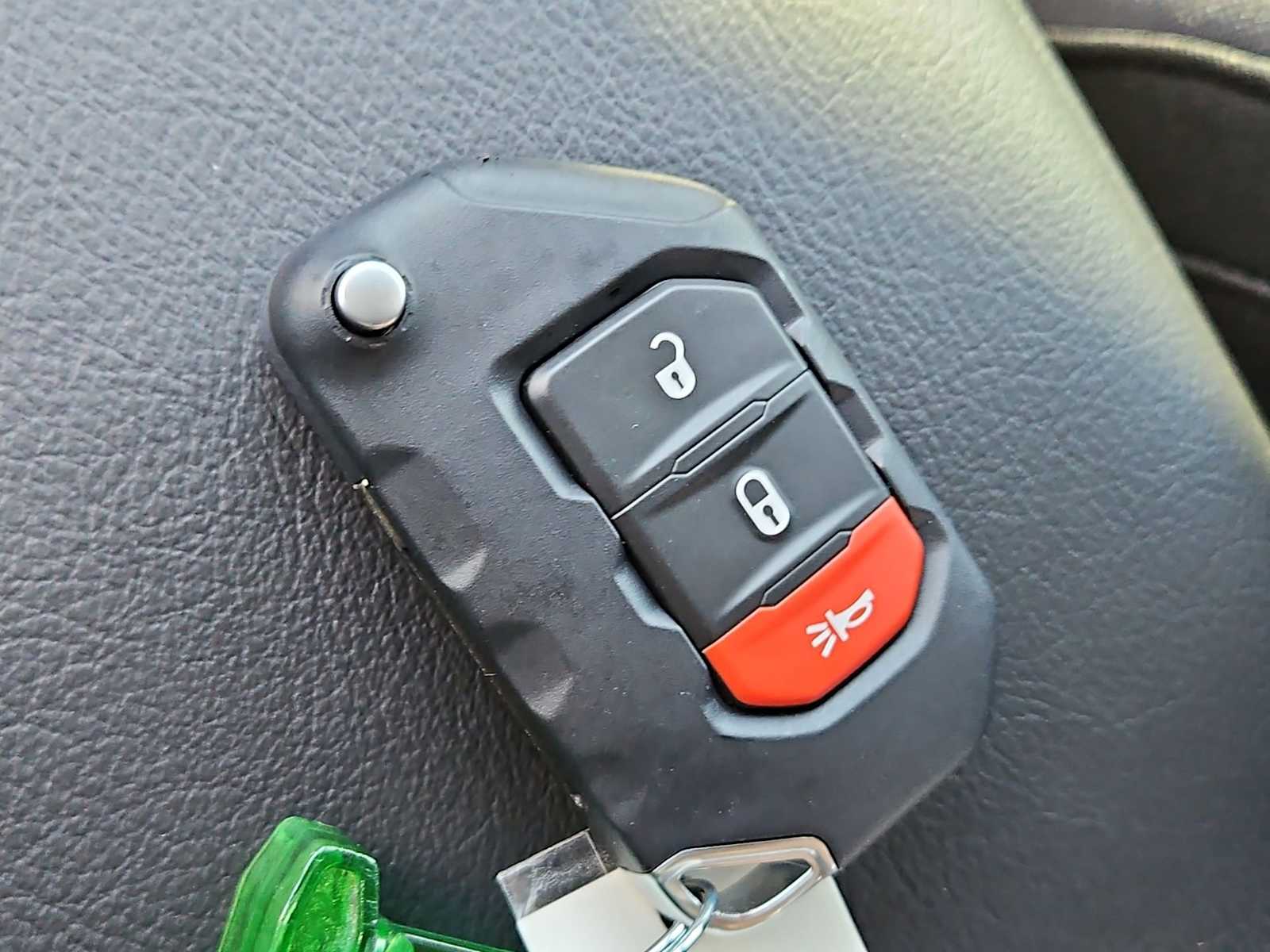 Thumbnail: 2025 Jeep Gladiator - 33