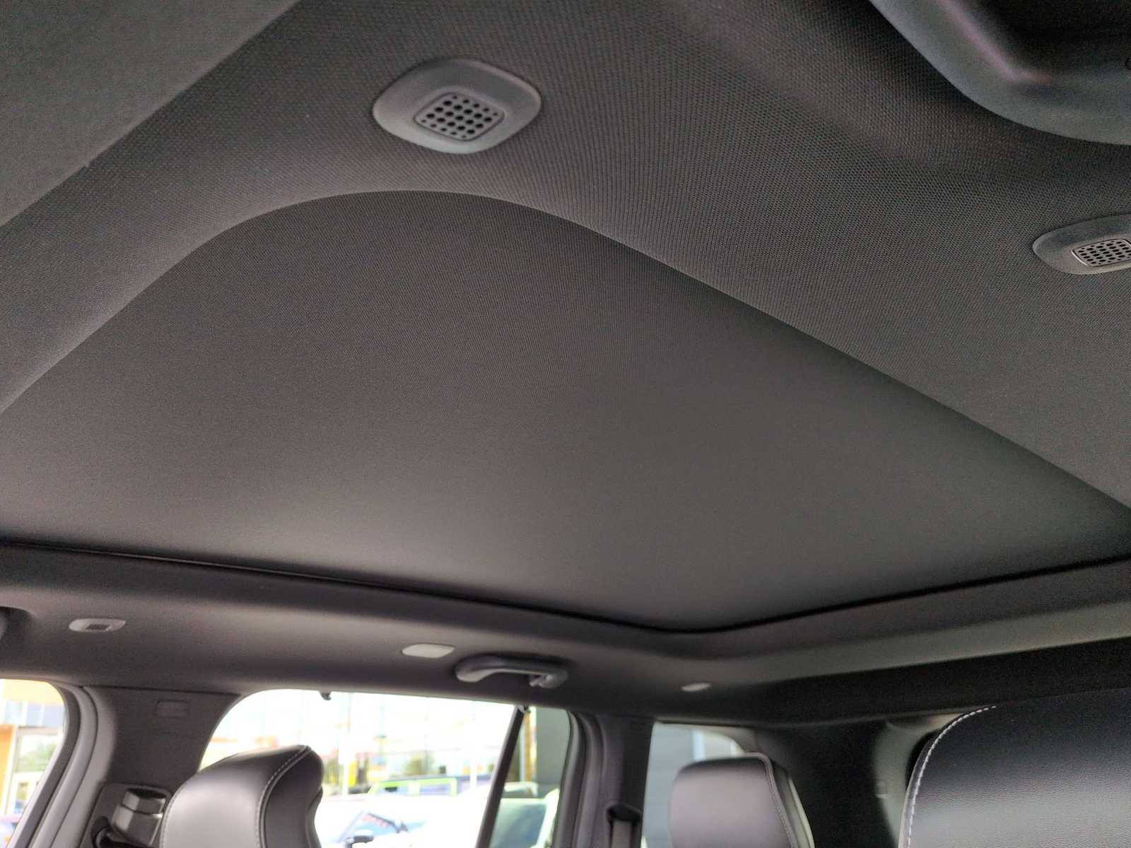 Thumbnail: 2025 Jeep Grand Cherokee - 20