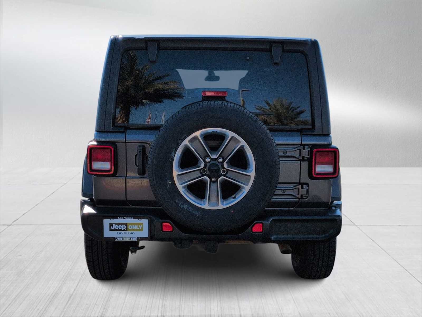 Thumbnail: 2022 Jeep Wrangler - 7