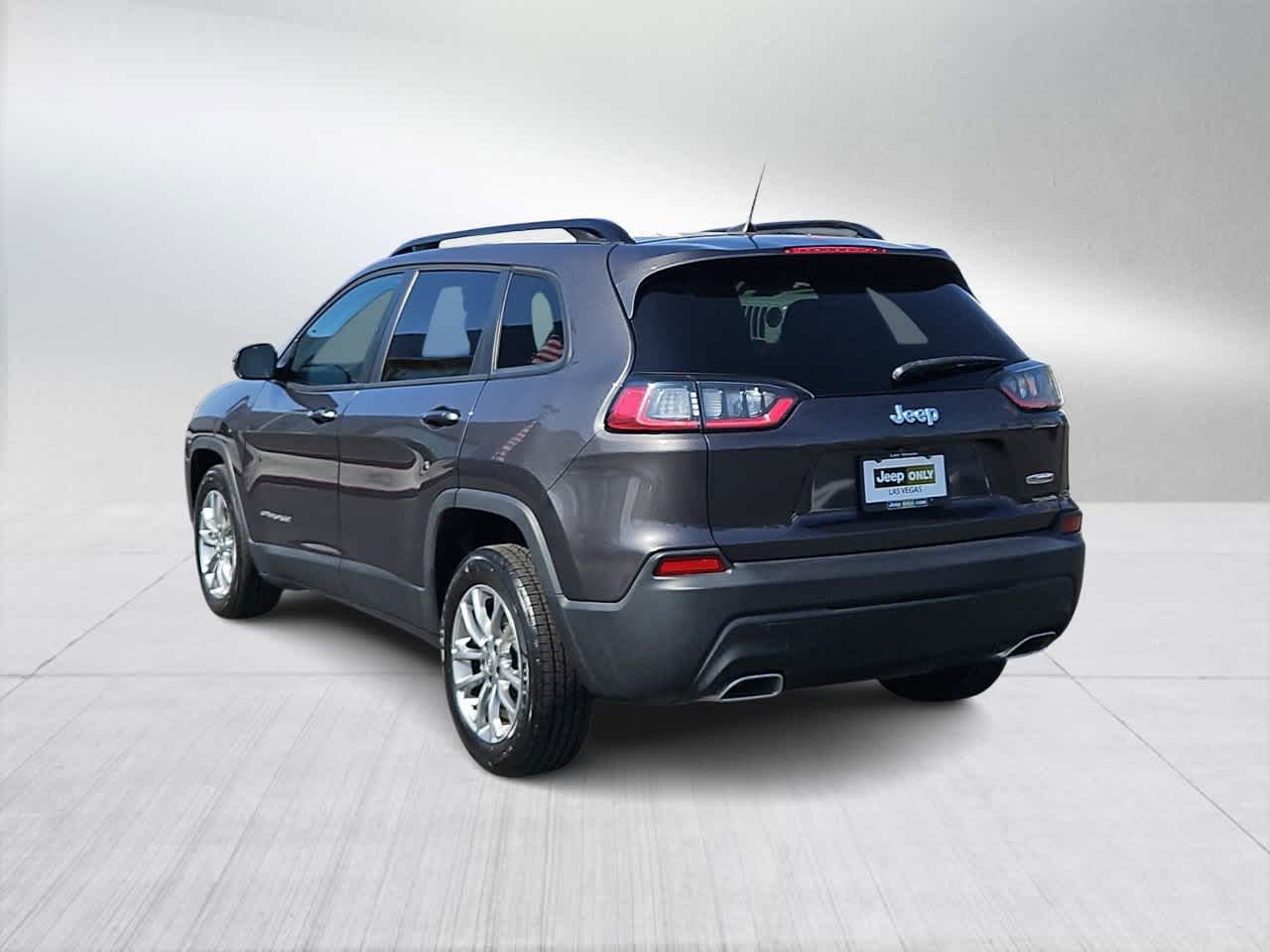 Thumbnail: 2022 Jeep Cherokee - 6