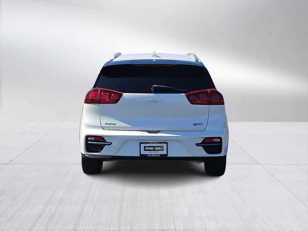 2022 Kia Niro S 7