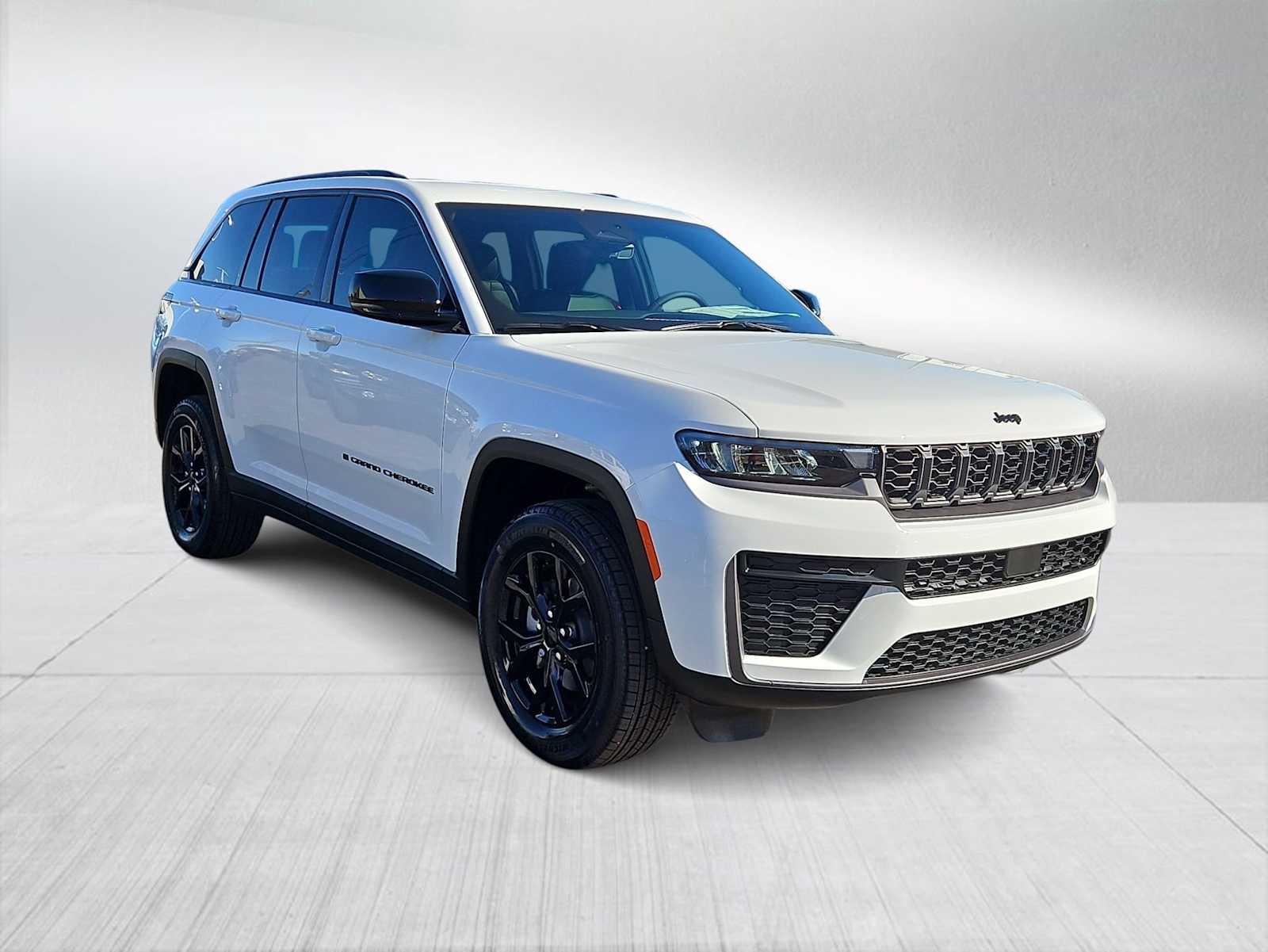 Thumbnail: 2026 Jeep Grand Cherokee - 2