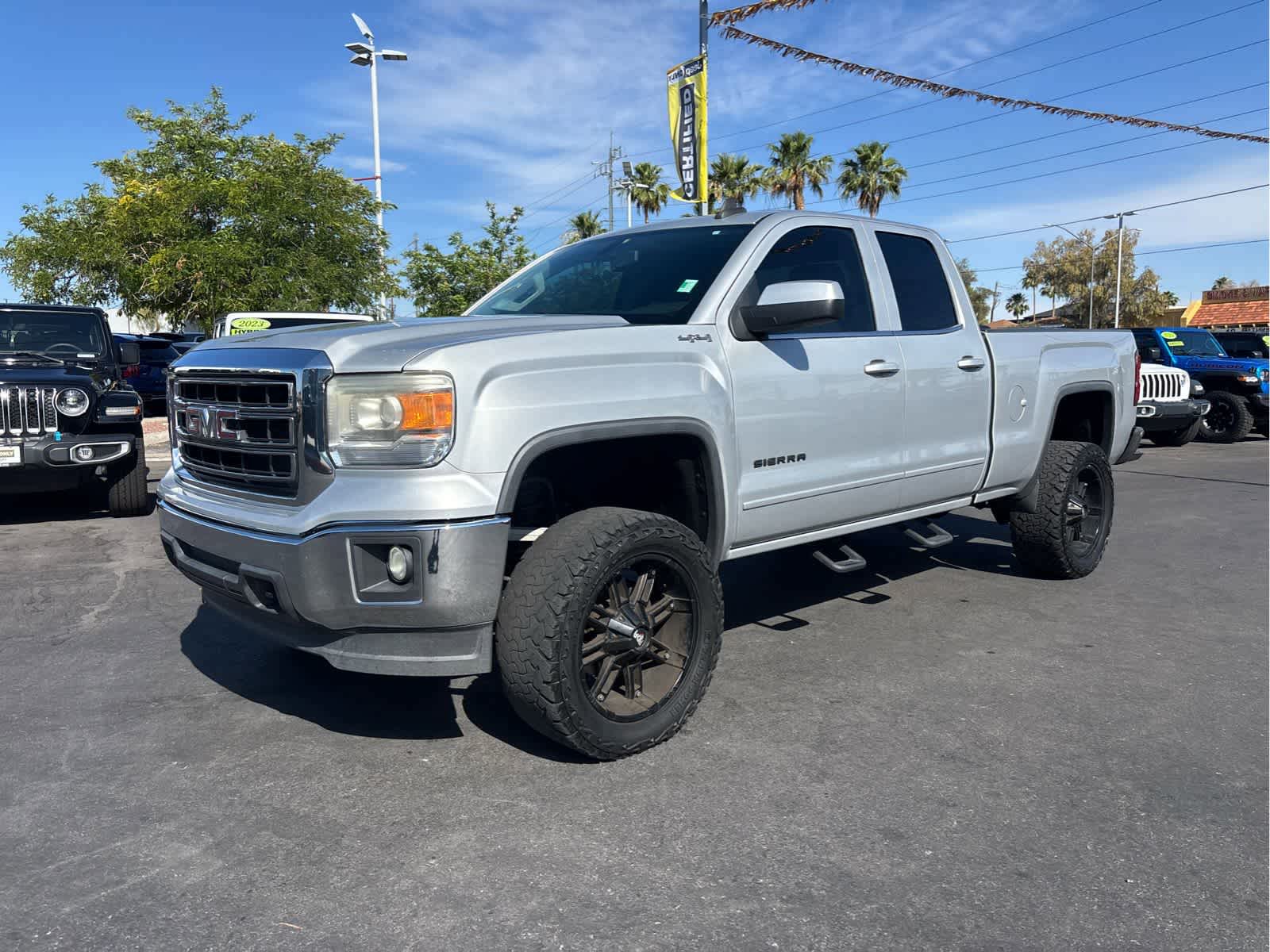 2015 GMC Sierra 4WD Double Cab SLE SWB's photo