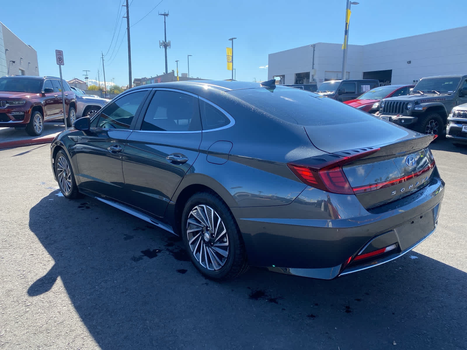 Thumbnail: 2023 Hyundai Sonata - 7