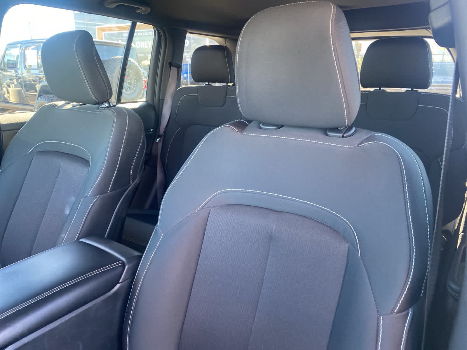 Thumbnail: 2025 Jeep Grand Cherokee - 15