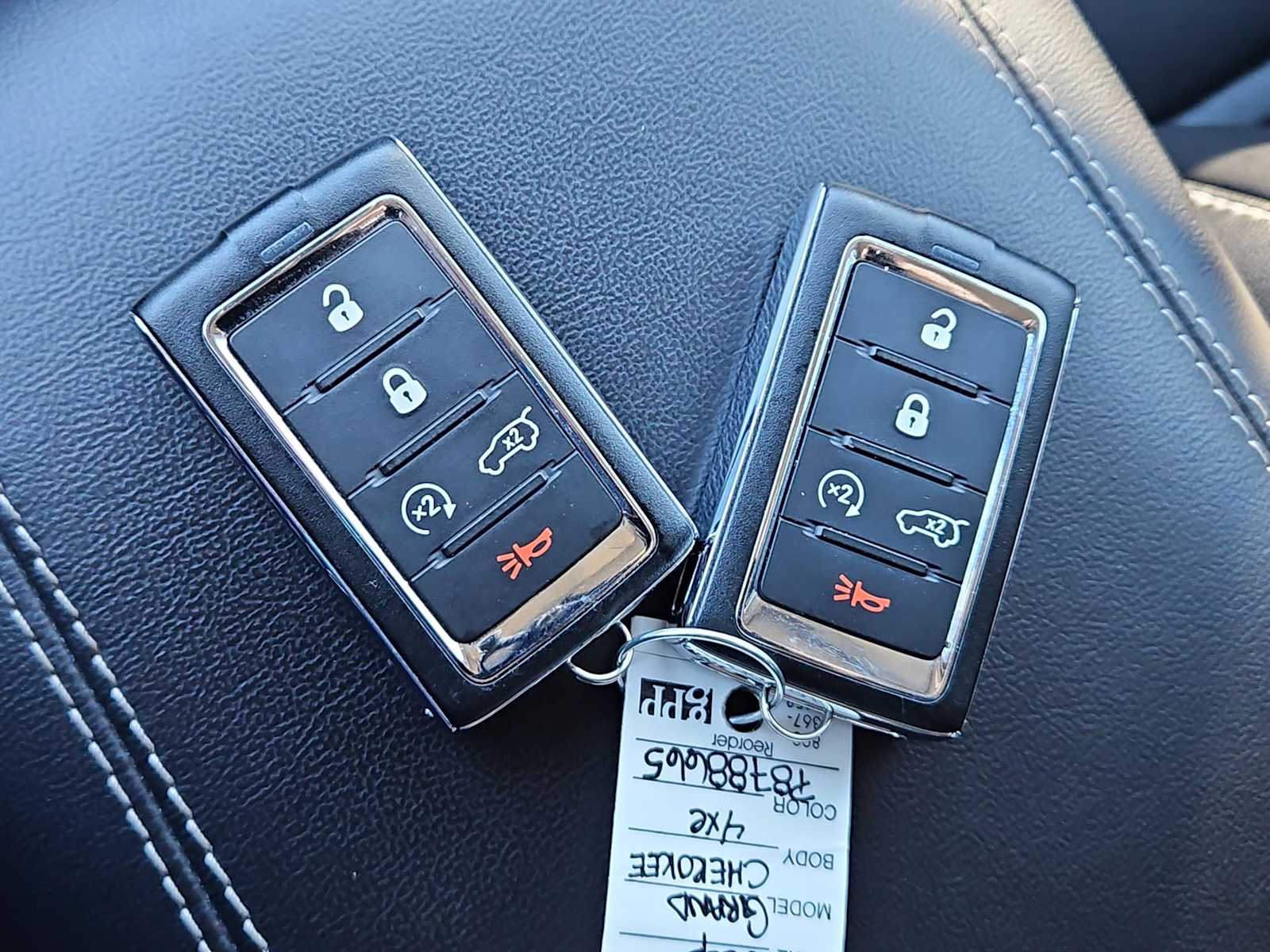 Thumbnail: 2023 Jeep Grand Cherokee - 37