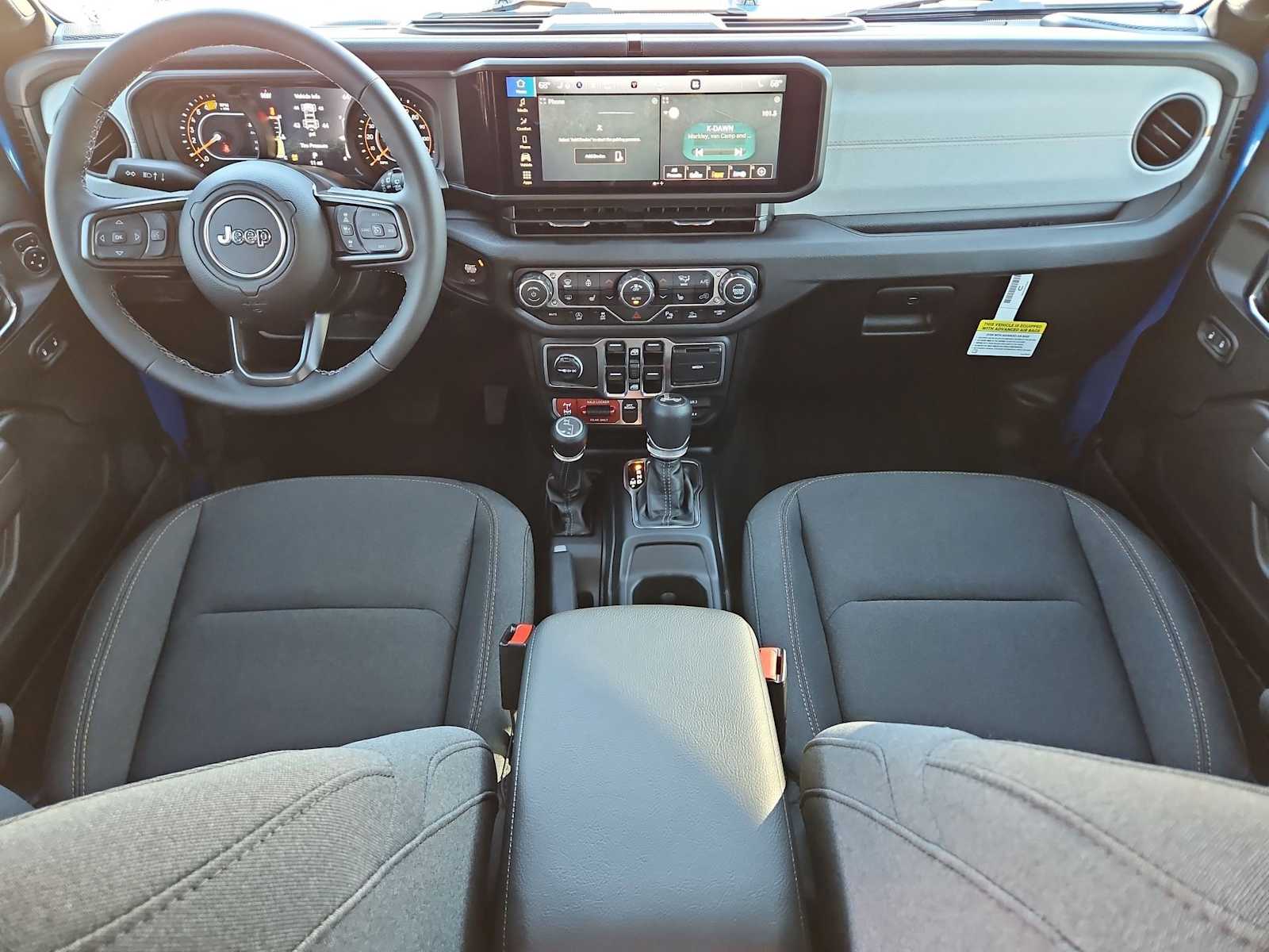 2026 Jeep Wrangler 4-Door Willys - Photo 15