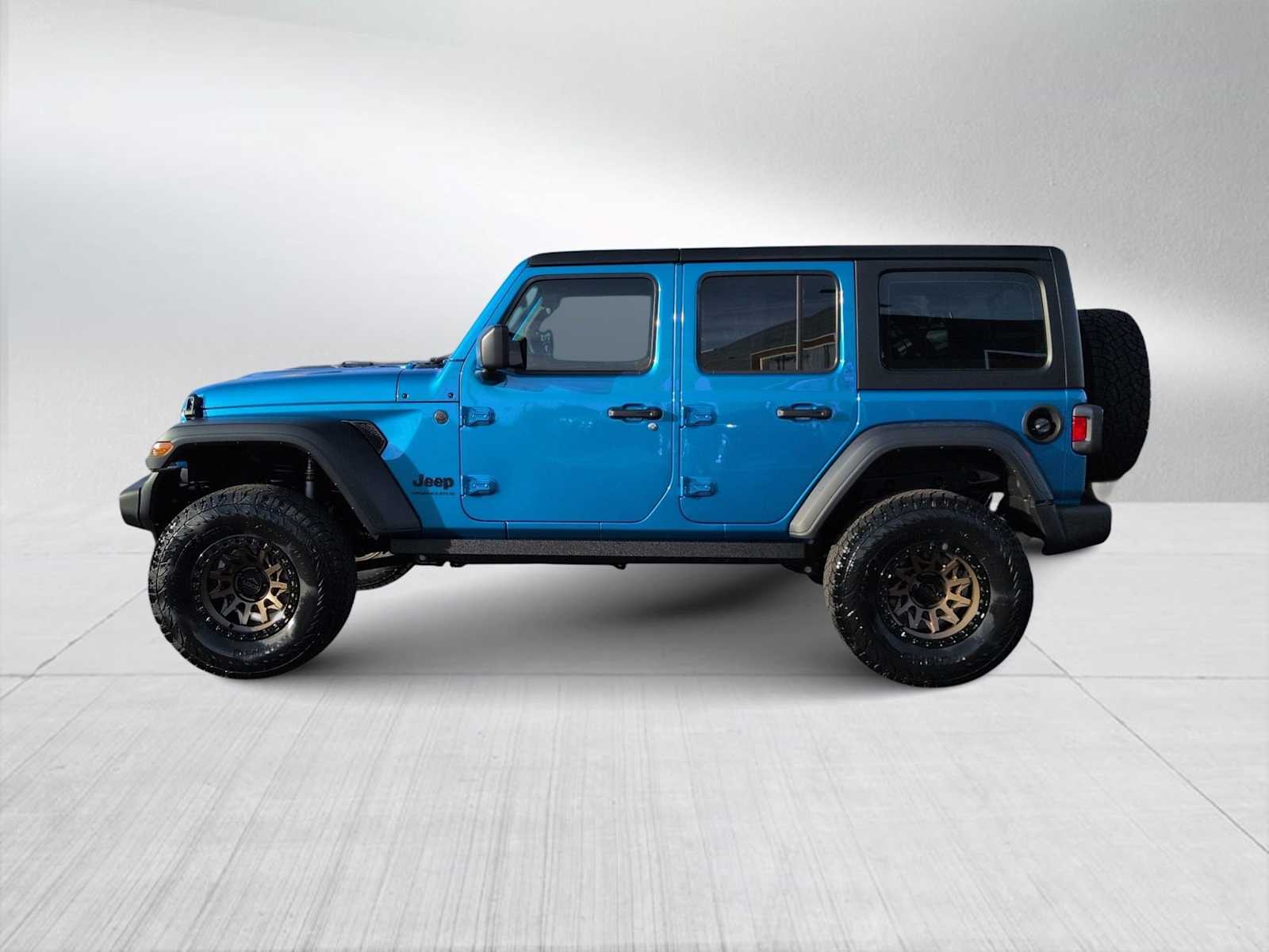 Thumbnail: 2026 Jeep Wrangler - 5