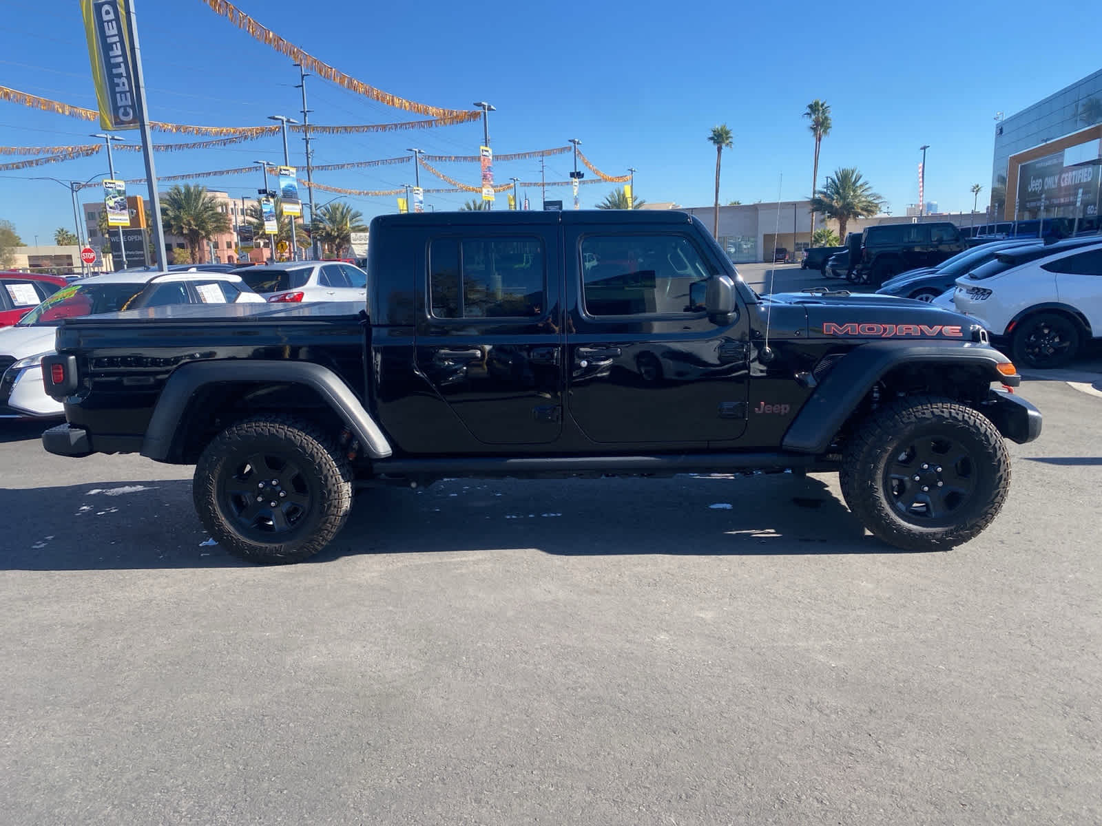 2023 Jeep Gladiator Mojave photo 4
