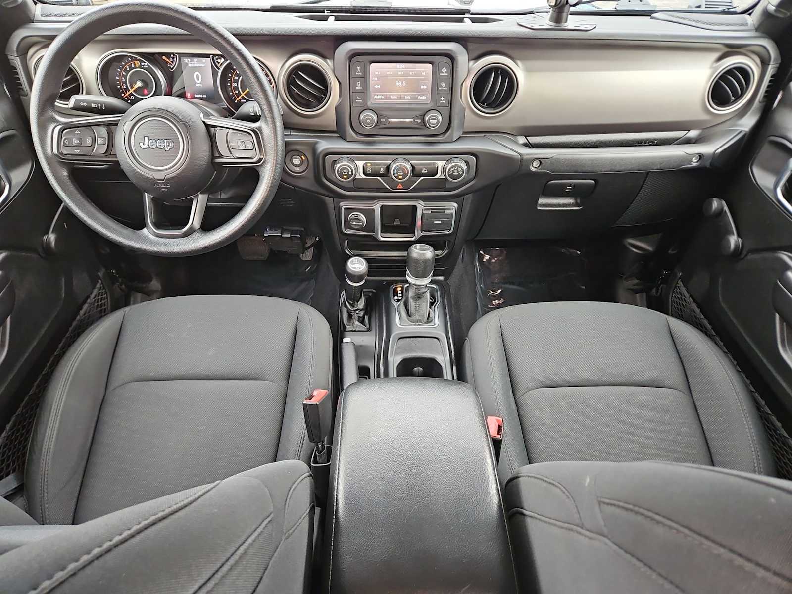 Thumbnail: 2021 Jeep Gladiator - 27