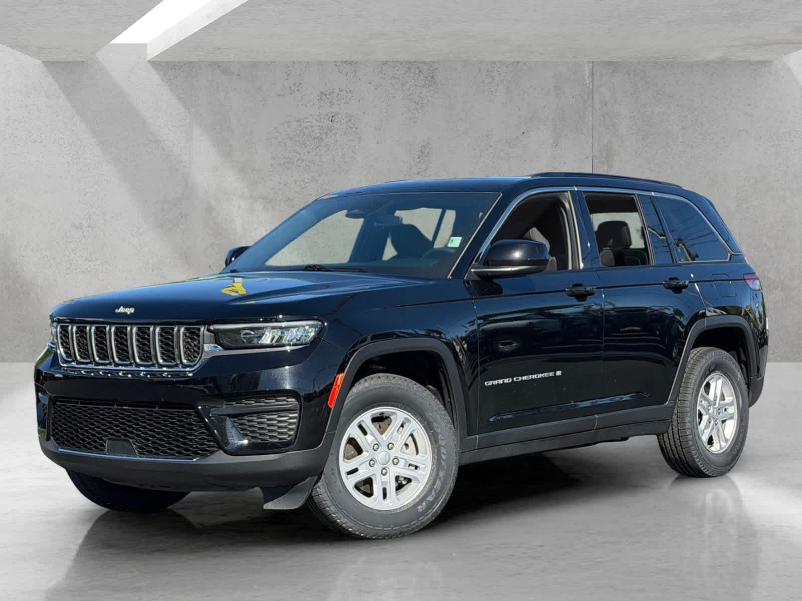 Thumbnail: 2024 Jeep Grand Cherokee - 1