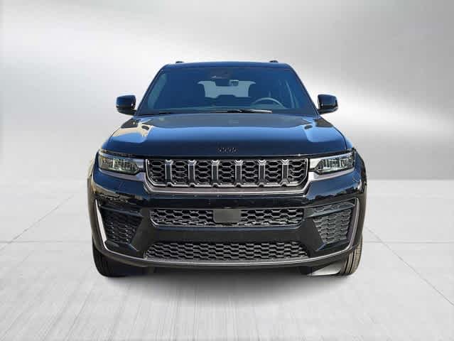 Thumbnail: 2026 Jeep Grand Cherokee - 3