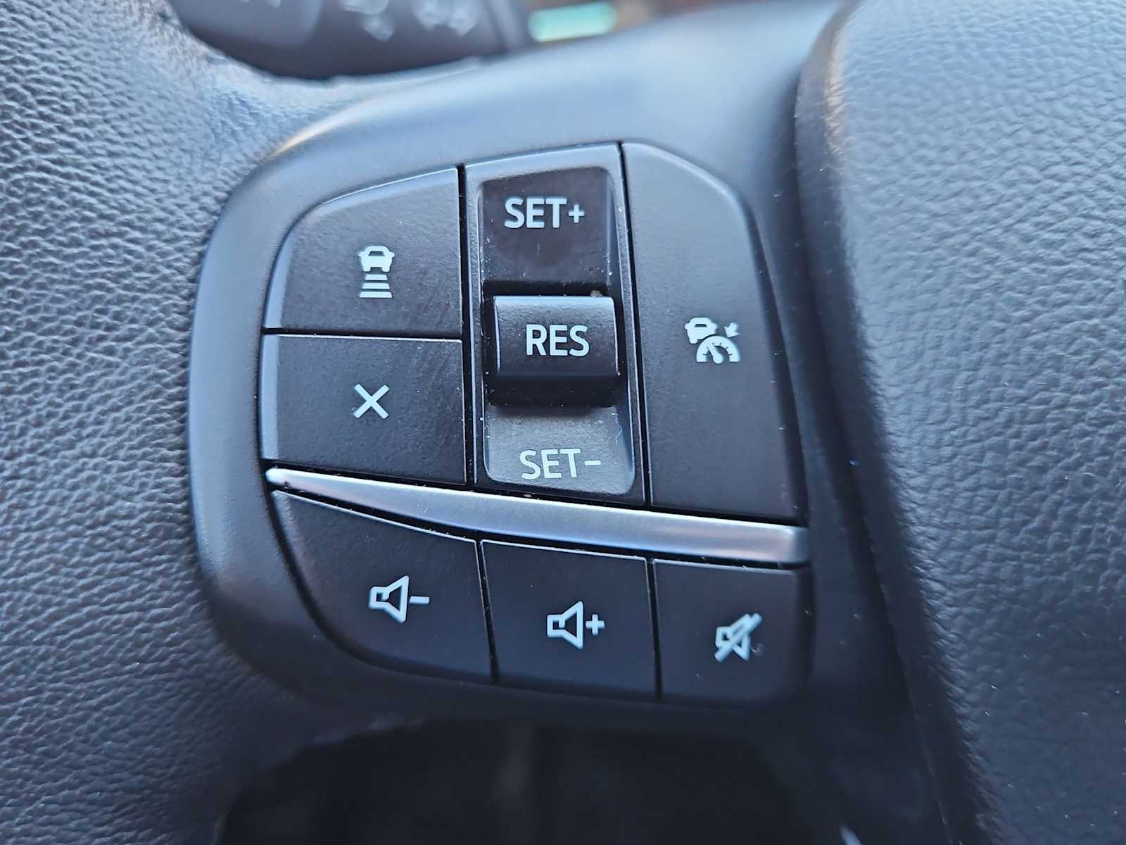 Thumbnail: 2020 Ford Escape - 20