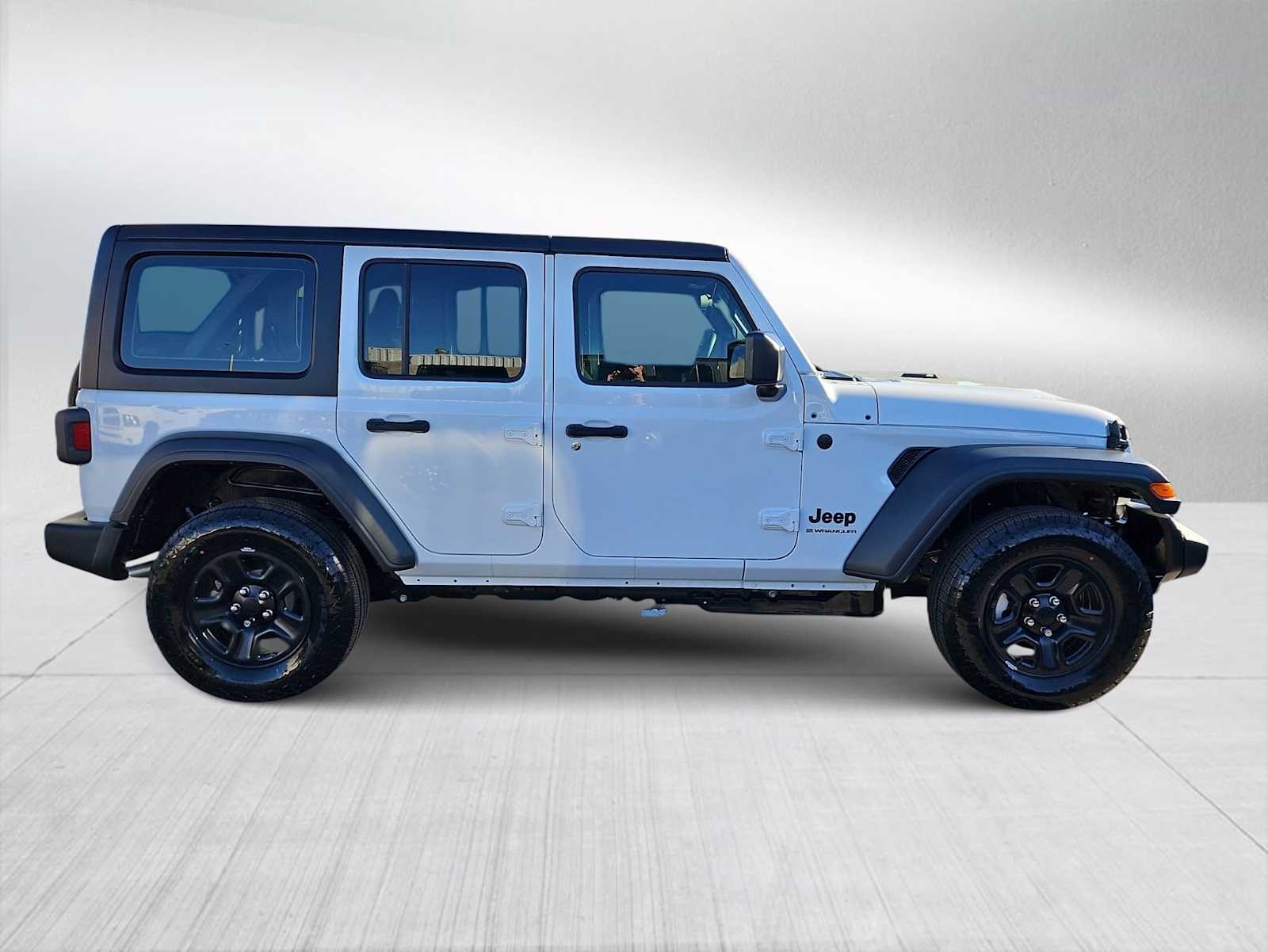 Thumbnail: 2026 Jeep Wrangler - 9