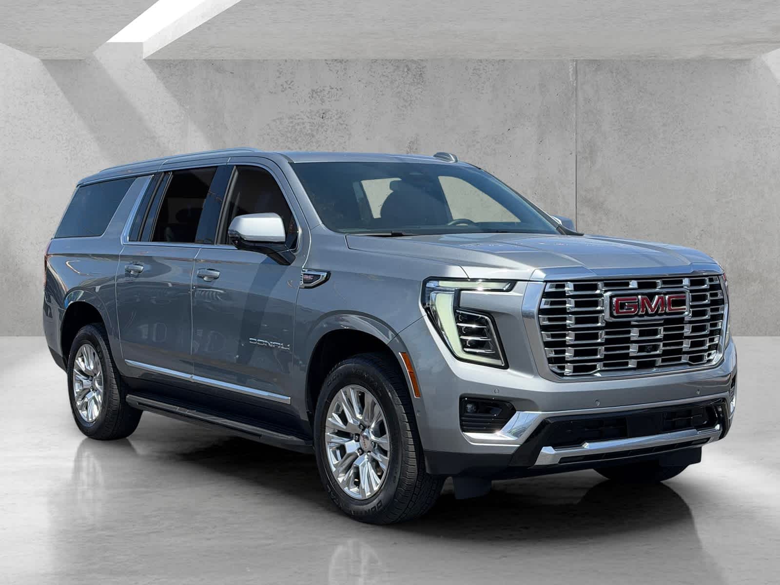 Thumbnail: 2025 GMC Yukon XL - 7