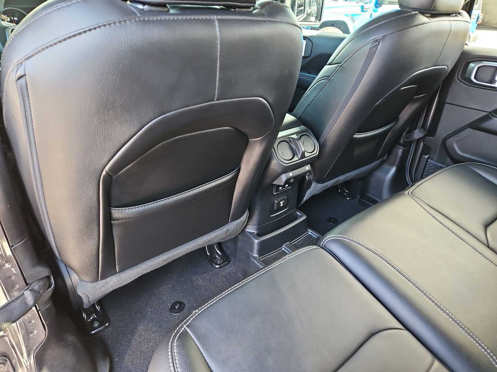 Thumbnail: 2023 Jeep Wrangler - 17