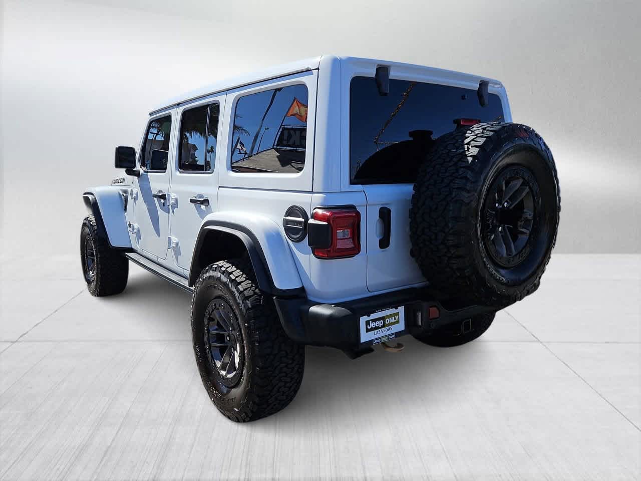 Thumbnail: 2024 Jeep Wrangler - 6