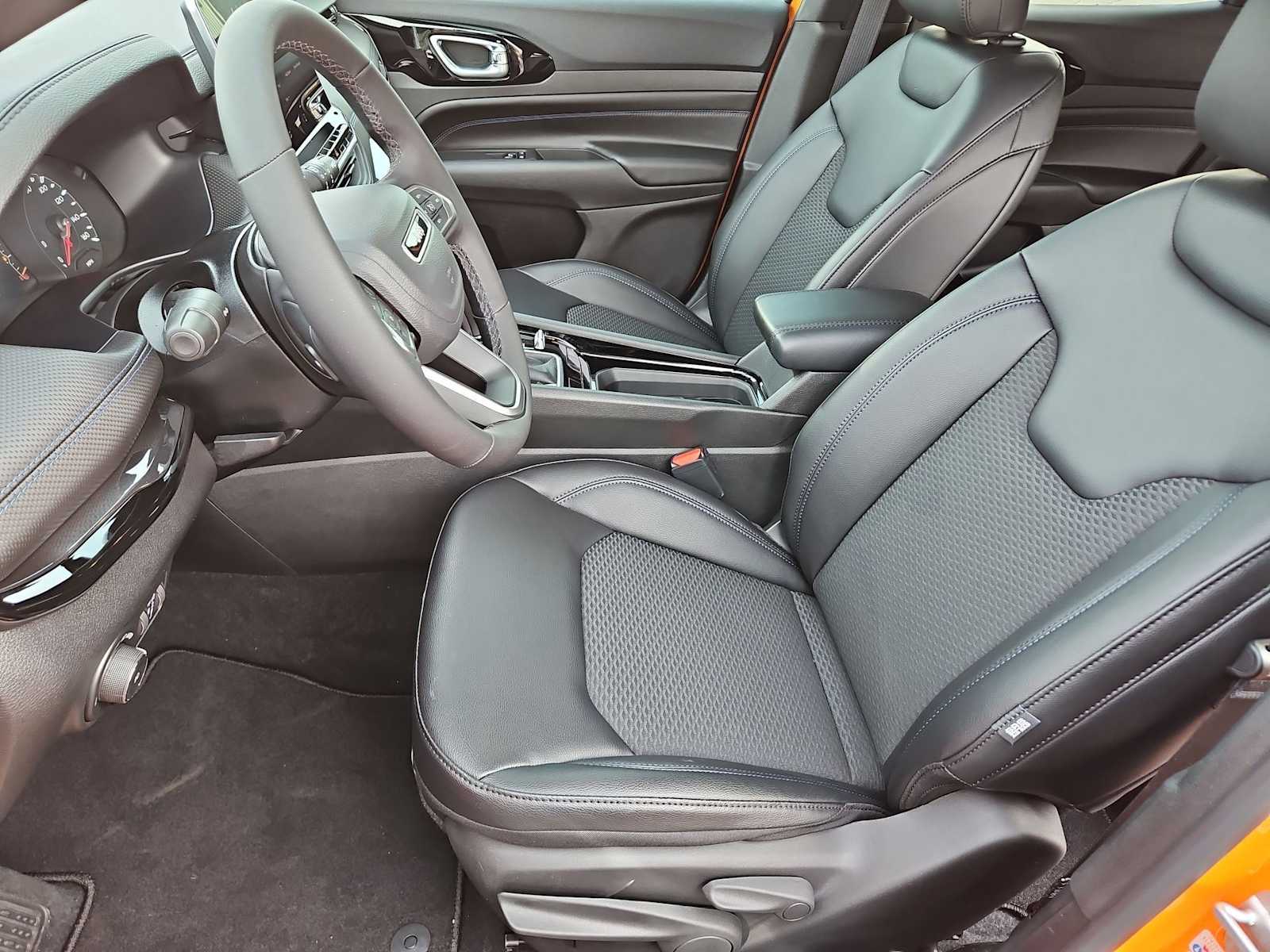 Thumbnail: 2026 Jeep Compass - 17