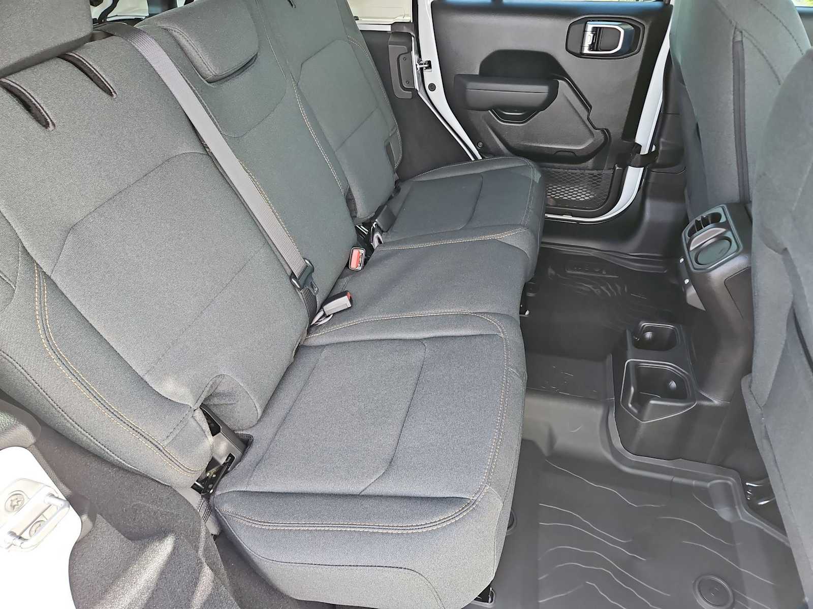 Thumbnail: 2026 Jeep Wrangler - 19