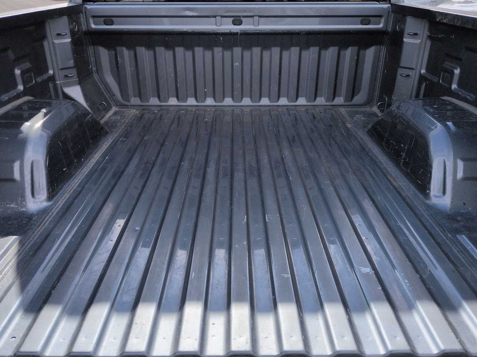 Thumbnail: 2021 Chevrolet Silverado 1500 - 32