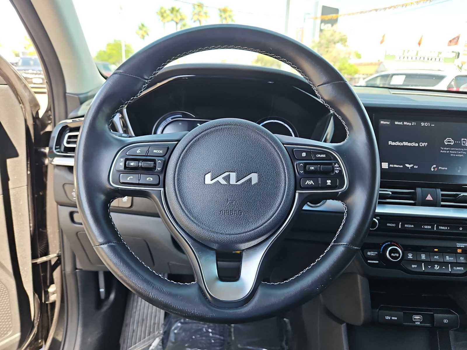 2022 Kia Niro S 20