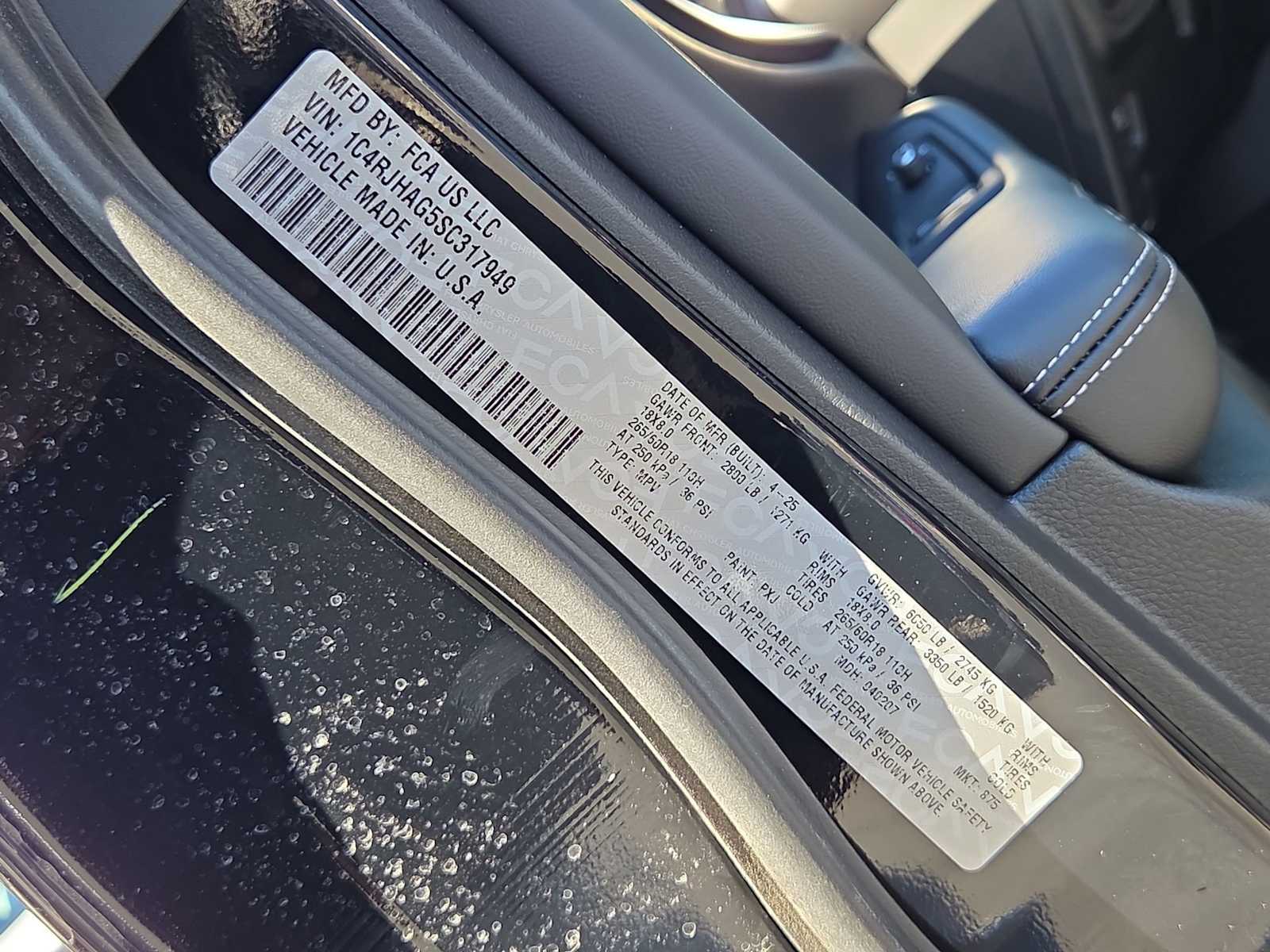 Thumbnail: 2025 Jeep Grand Cherokee - 35