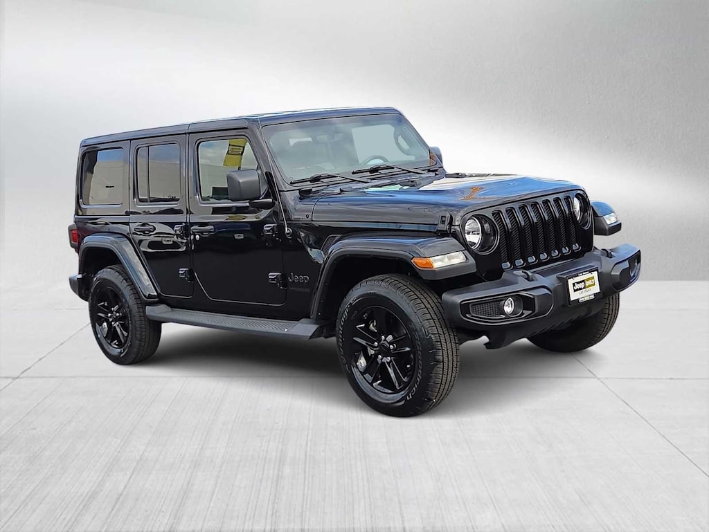 Used 2021 Jeep Wrangler Unlimited Sahara Altitude SUV