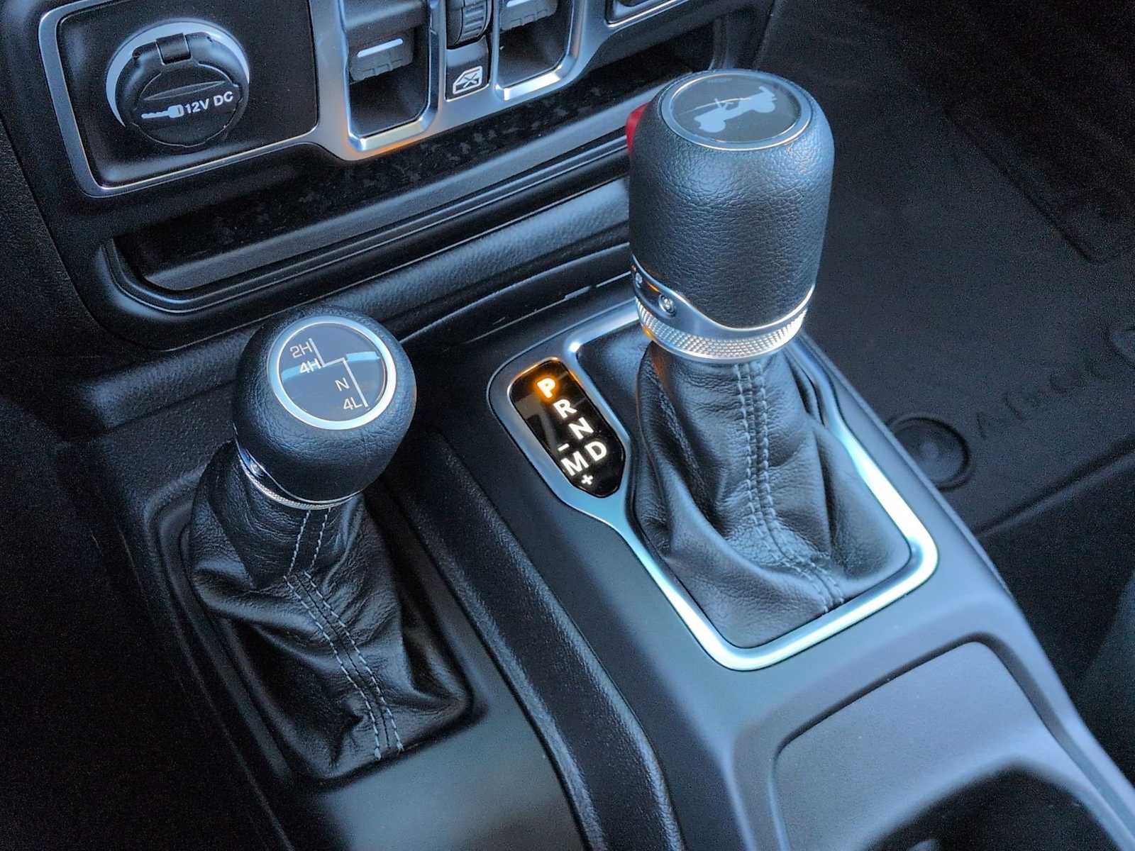 Thumbnail: 2026 Jeep Wrangler - 32