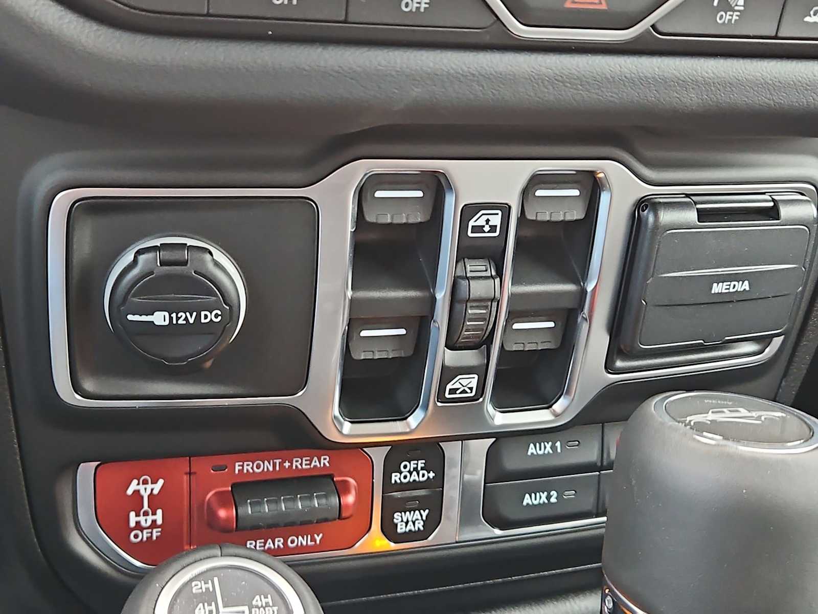 Thumbnail: 2026 Jeep Gladiator - 30