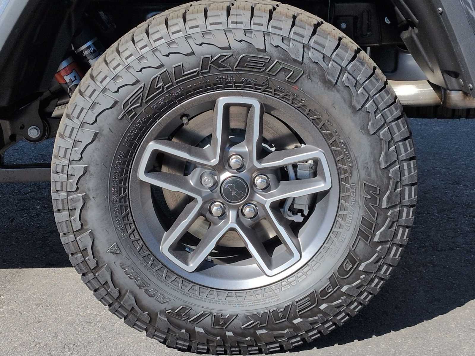 Thumbnail: 2025 Jeep Gladiator - 13